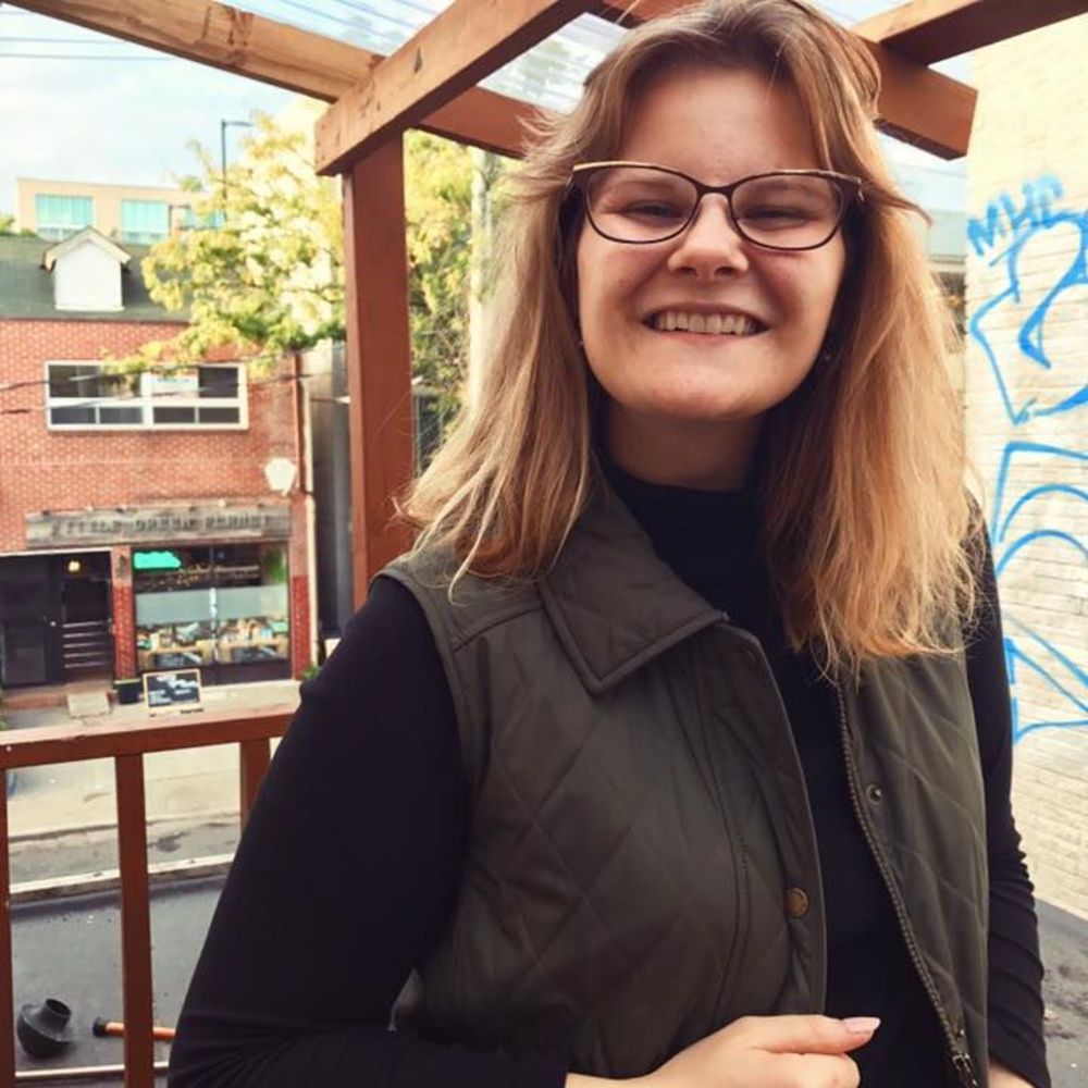 Meet your Posher, Natalie